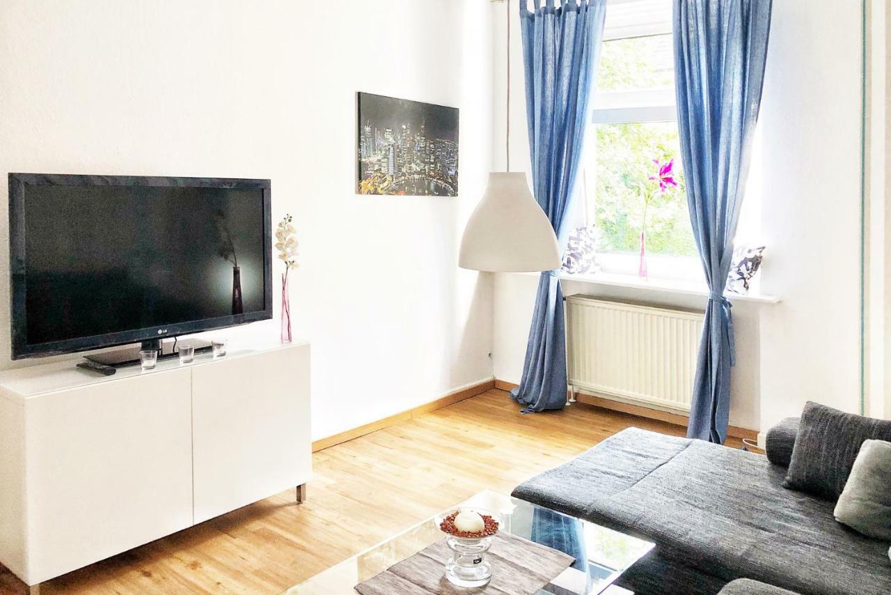 Wunderschoene Altbauwohnung Mit Flair In وبرتال المظهر الخارجي الصورة