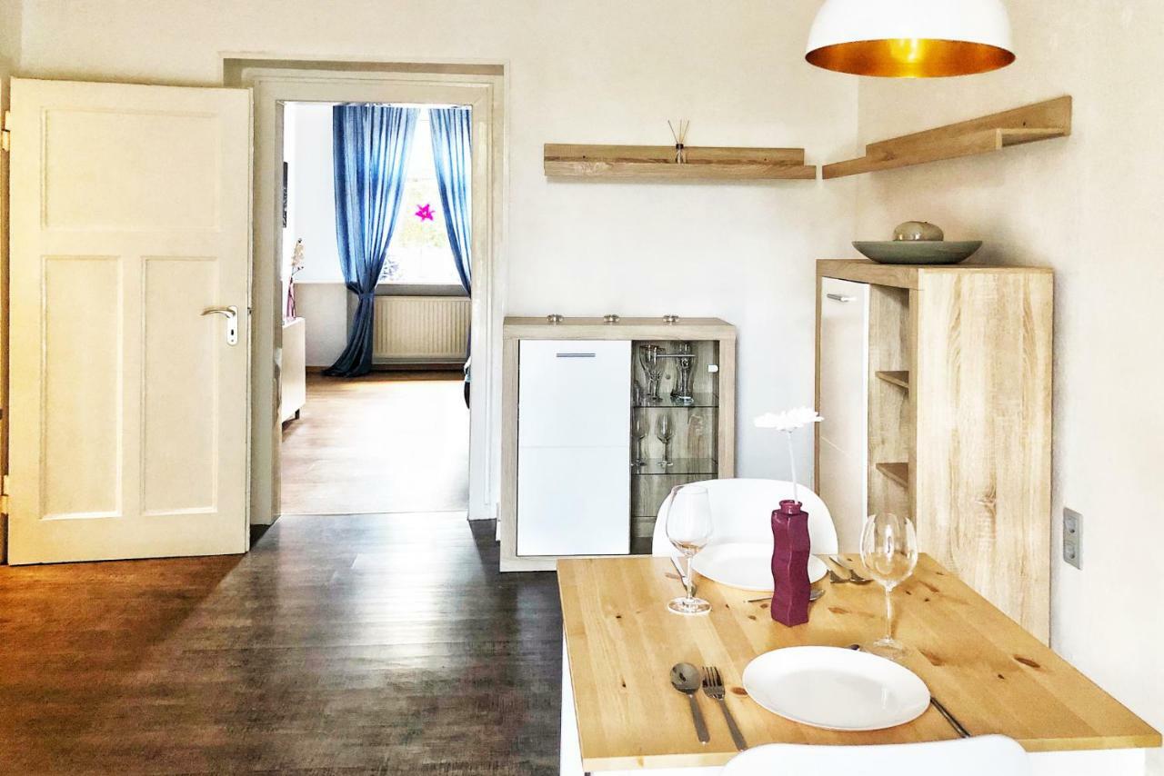 Wunderschoene Altbauwohnung Mit Flair In وبرتال المظهر الخارجي الصورة